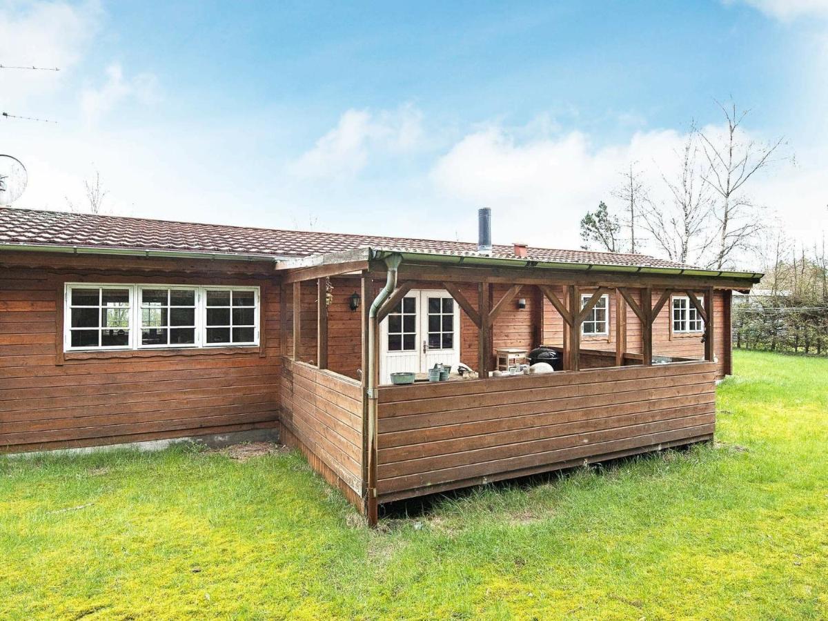 6 Person Holiday Home In F Rvang Fårvang Eksteriør billede